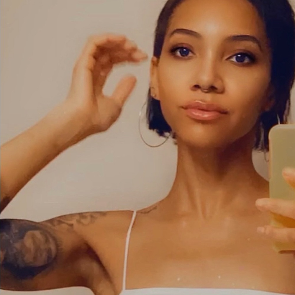 Meet your Posher, Charlie